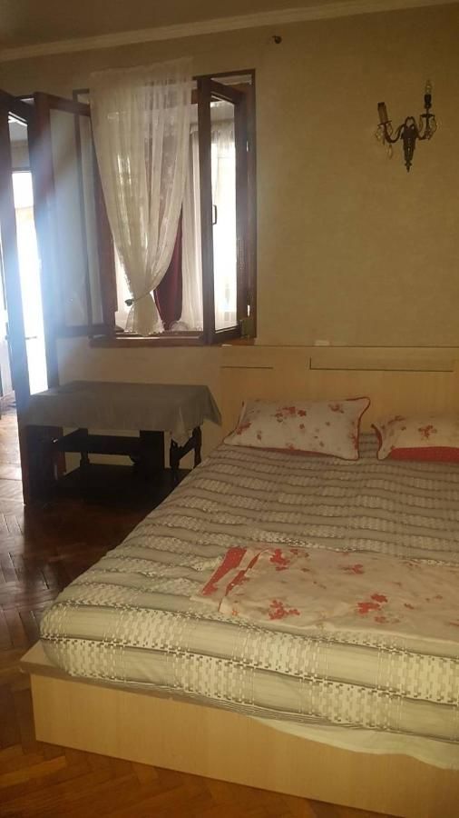 Гостевой дом Apartmnet on Machabeli 20 Тбилиси-7