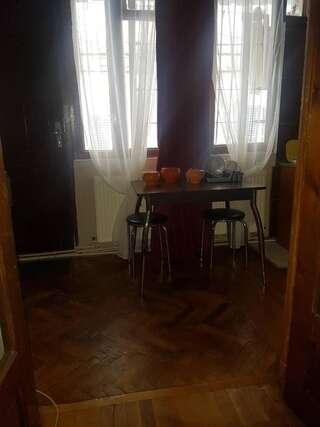 Гостевой дом Apartmnet on Machabeli 20 Тбилиси-2